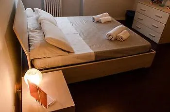 Hotel Brothers And Sisters Bed And Breakfast Rome